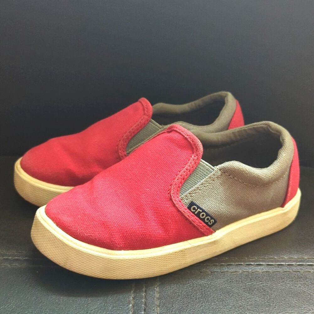 Crocs Toddler Size 10 Slip On Red Gray Canvas Comfort Sneaker Loafer